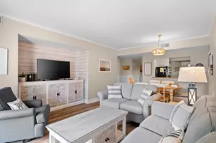 21 S Forest Beach Dr, Hilton Head Island, SC 29928 - Photo 12