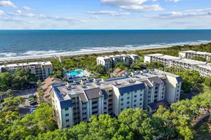 21 S Forest Beach Dr, Hilton Head Island, SC 29928 - Photo 4