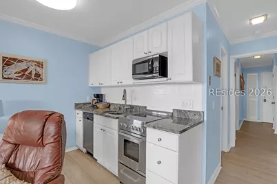 40 Folly Field Road #A325, Hilton Head Island, SC 29928 - Photo 14