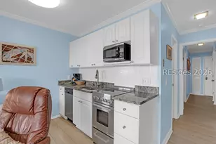 40 Folly Field Rd, Hilton Head Island, SC 29928 - Photo 14