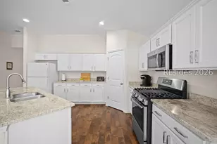 112 Lakeway Dr, Bluffton, SC 29910 - Photo 6