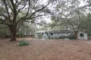 20 Grande Oaks Dr, Bluffton, SC 29910 - Photo 2