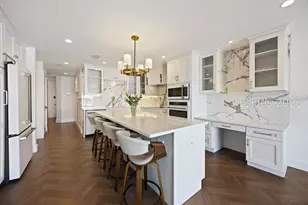 100 Helmsman Way 411, Hilton Head Island, SC 29928 - Photo 6