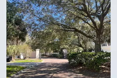 14 Peregrine Drive, Hilton Head Island, SC 29926 - Photo 10