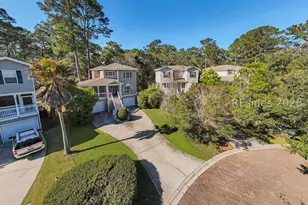 14 Peregrine Dr, Hilton Head Island, SC 29926 - Photo 2
