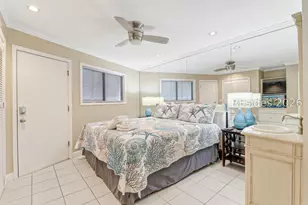 23 S Forest Beach Dr, Hilton Head Island, SC 29928 - Photo 4