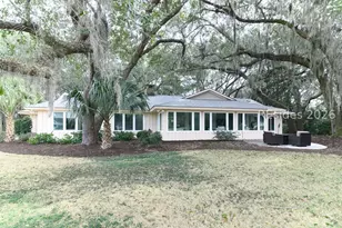 3 Oak Creek Dr, Hilton Head Island, SC 29928 - Photo 2