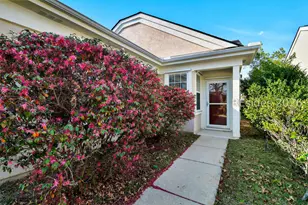 10 Pomegranate Ln, Bluffton, SC 29909 - Photo 2