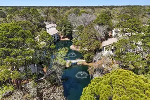 42 S Forest Beach Dr, Hilton Head Island, SC 29928 - Photo 2