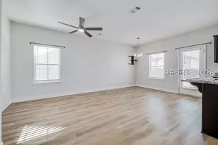 872 Grayson Ave, Hinesville, GA 31313 - Photo 10