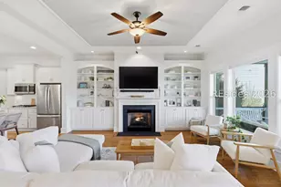 306 Castaway Dr, Bluffton, SC 29910 - Photo 12