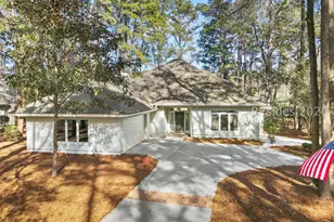 180 Whiteoaks Cir, Bluffton, SC 29910 - Photo 1