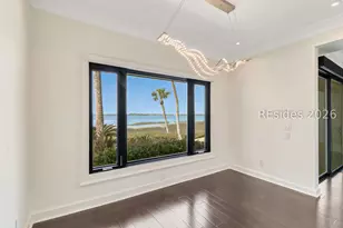 122 Crosstree Dr, Hilton Head Island, SC 29926 - Photo 16