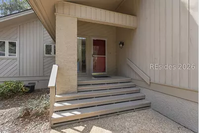 11 Hollyberry Lane, Hilton Head Island, SC 29928 - Photo 2