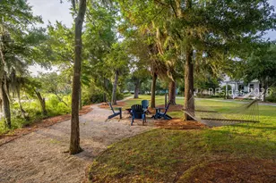 611 Huguenin Dr, Beaufort, SC 29902 - Photo 46