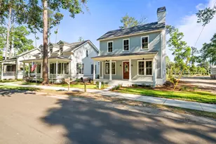 4 Harborview Cir, Beaufort, SC 29007 - Photo 1