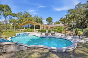 34 N Live Oak Rd, Hilton Head Island, SC 29928 - Photo 2