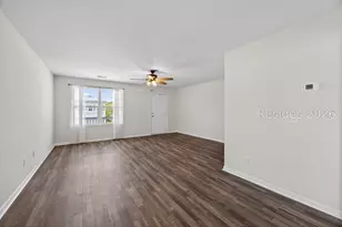 9 Bay Breeze Ln, Beaufort, SC 29907 - Photo 12