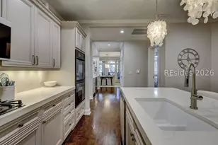 300 Grandview Ct, Hilton Head Island, SC 29926 - Photo 24