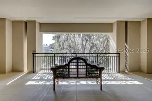 300 Grandview Ct, Hilton Head Island, SC 29926 - Photo 4