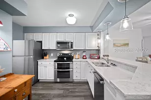100 Colonnade Dr, Hilton Head Island, SC 29928 - Photo 2