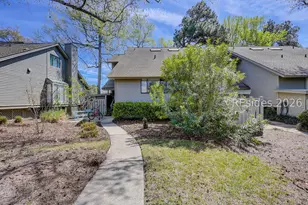 60 Carnoustie Rd, Hilton Head Island, SC 29928 - Photo 2