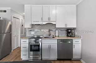 40 Folly Field Rd, Hilton Head Island, SC 29928 - Photo 14