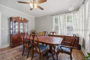 437 SE Laurens Ave, Fairfax, SC 29827 - Photo 8