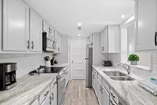 13 Sailmaster Common, Hilton Head Island, SC 29928 - Photo 2