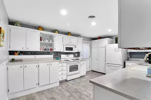 45 Queens Folly Rd, Hilton Head Island, SC 29928 - Photo 8