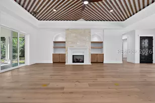 740 Colonial Dr, Hilton Head Island, SC 29926 - Photo 6