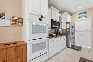 66 Holly Ribbons Cir, Bluffton, SC 29909 - Photo 14