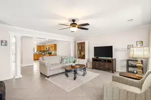 285 Ceasar Pl, Hilton Head Island, SC 29926 - Photo 6