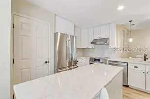 33 Lake Forest Dr, Hilton Head Island, SC 29928 - Photo 8