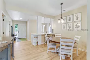 33 Lake Forest Dr, Hilton Head Island, SC 29928 - Photo 10