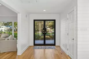 13 McIntosh Rd, Hilton Head Island, SC 29926 - Photo 90
