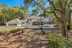 13 McIntosh Rd, Hilton Head Island, SC 29926 - Photo 70