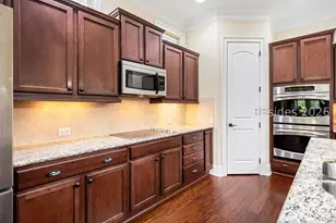 33 Little Pine Ct, Bluffton, SC 29910 - Photo 16