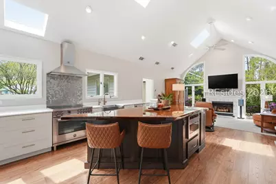 7 Foxhunt Drive, Hilton Head Island, SC 29926 - Photo 2