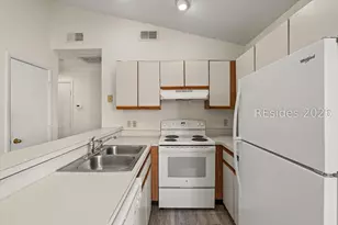 5 Gumtree Rd, Hilton Head Island, SC 29926 - Photo 10