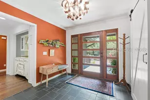 21 McIntosh Rd, Hilton Head Island, SC 29926 - Photo 10