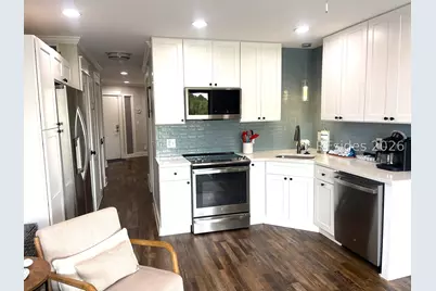 40 Folly Field Road #B222, Hilton Head Island, SC 29928 - Photo 6