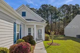 241 Mystic Point Dr, Bluffton, SC 29909 - Photo 2