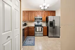 96 Mathews Dr, Hilton Head Island, SC 29926 - Photo 8