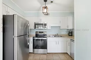 40 Folly Field Rd, Hilton Head Island, SC 29928 - Photo 14