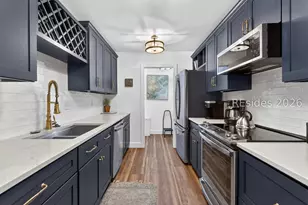 18 Lighthouse Ln, Hilton Head Island, SC 29928 - Photo 12