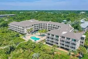 4 N Forest Beach Dr, Hilton Head Island, SC 29928 - Photo 4