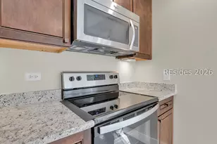 90 Gloucester Rd, Hilton Head Island, SC 29928 - Photo 10