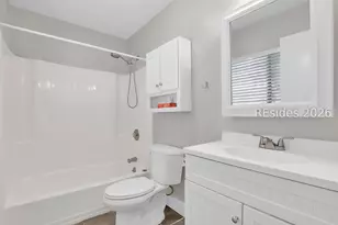 90 Gloucester Rd, Hilton Head Island, SC 29928 - Photo 20