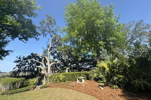 114 Toppin Dr, Hilton Head Island, SC 29926 - Photo 62
